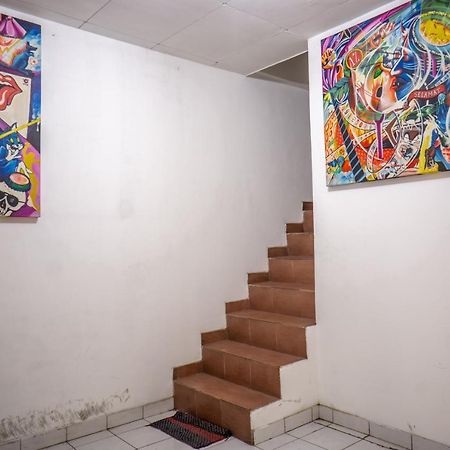 Zenrra Backpacker Hostel Bandung Exterior foto
